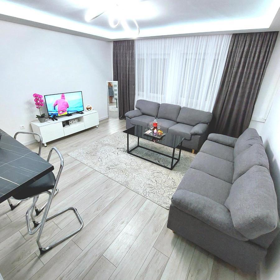 Big Delux Apartment Mostar Exterior foto